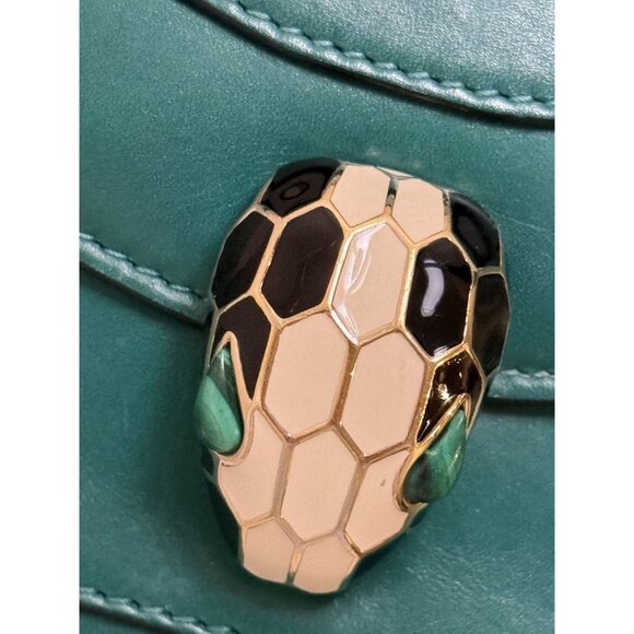 Bvlgari Serpenti Forever Emerald Green Leather Crossbody Bag With Gold Chain Str - Picture 5 of 16